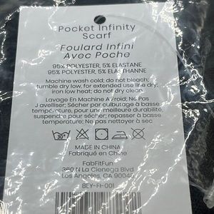 Beyond Yoga Pocket Infinity Scarf in Black